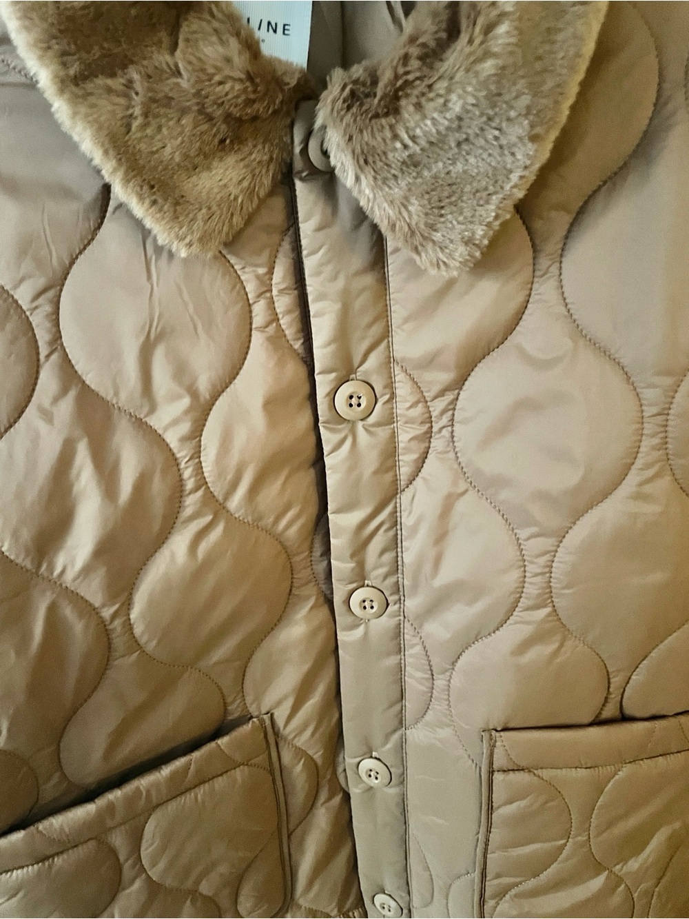 Sz S online by aerie real luxe Quilted Faux-Fur Collar Jacket in Rust - Picture 5 of 10